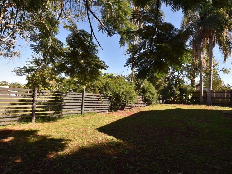 4 Pharlap Street, Russell Island QLD 4184