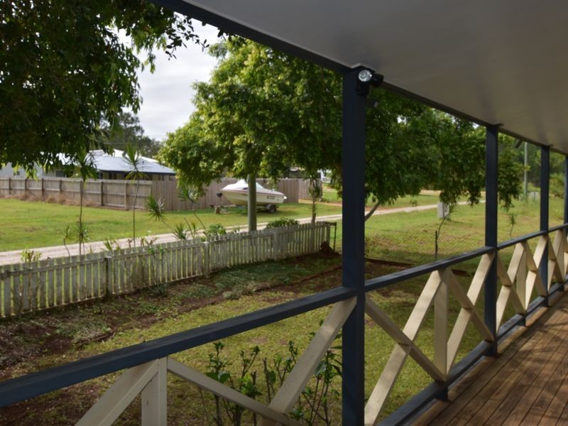 110 Laurel Street, Russell Island QLD 4184