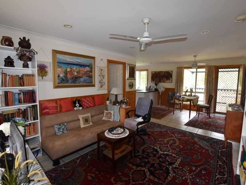 110 Laurel Street, Russell Island QLD 4184