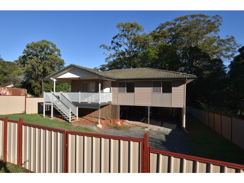 22 Fiji St, Russell Island QLD 4184