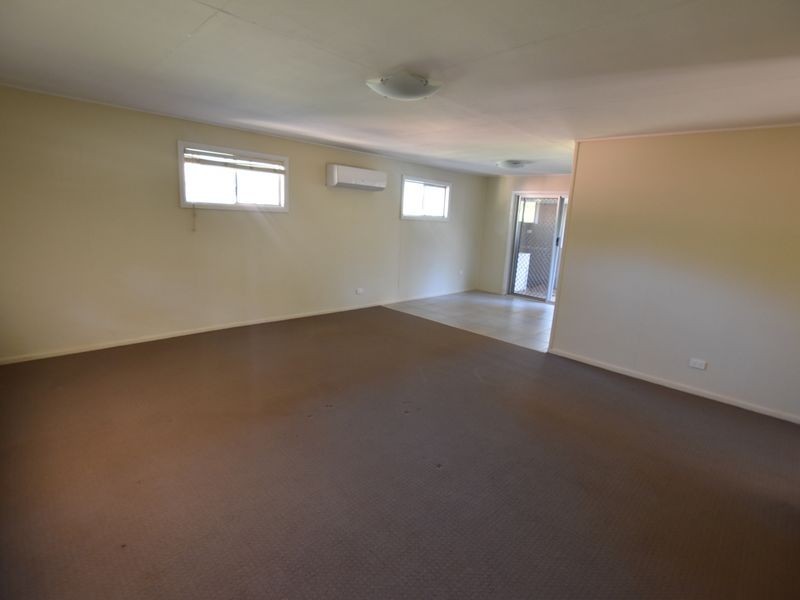 22 Fiji St, Russell Island QLD 4184