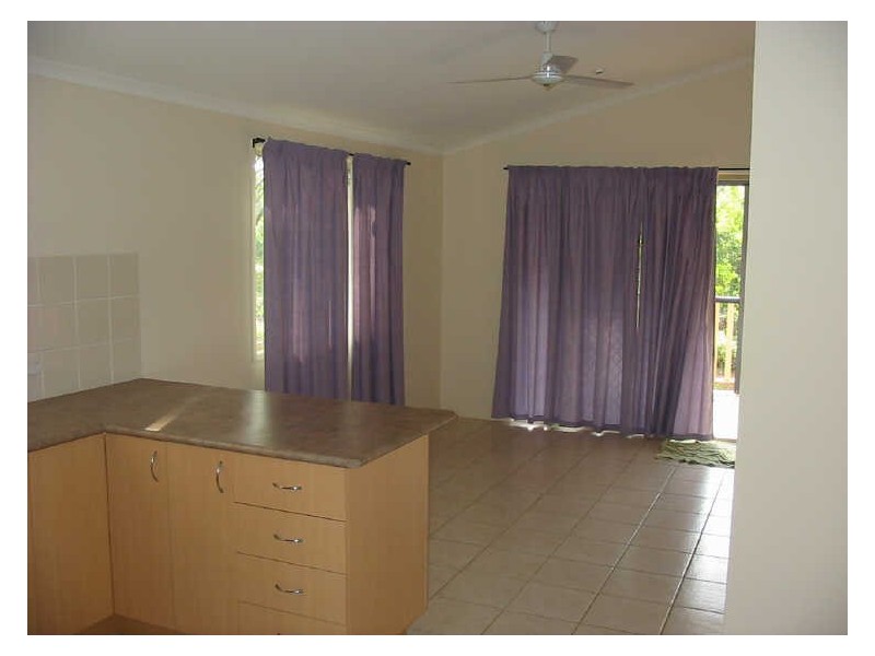 5 Bowen St, Russell Island QLD 4184