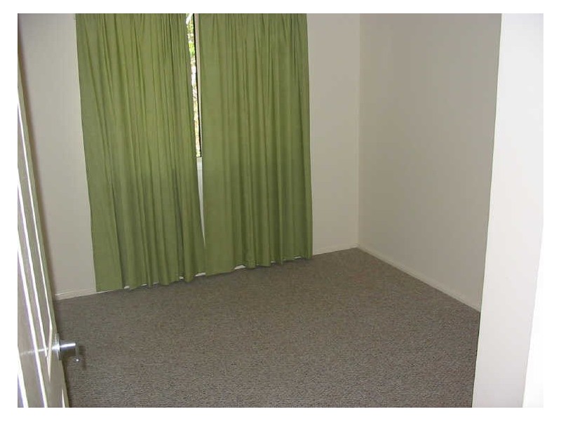5 Bowen St, Russell Island QLD 4184