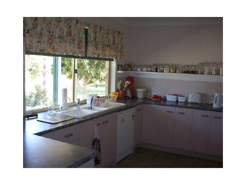 Russell Island QLD 4184