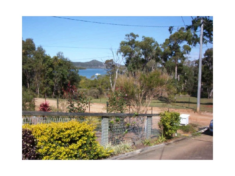 Russell Island QLD 4184
