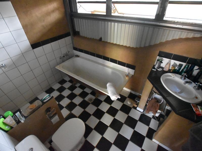 11 Eucalypt Street, Russell Island QLD 4184