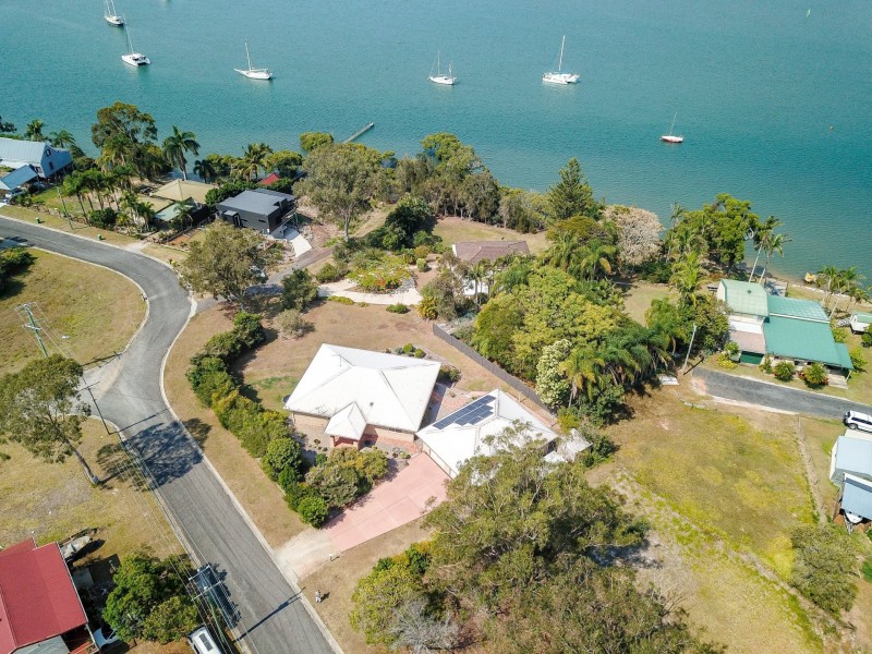 Russell Island QLD 4184