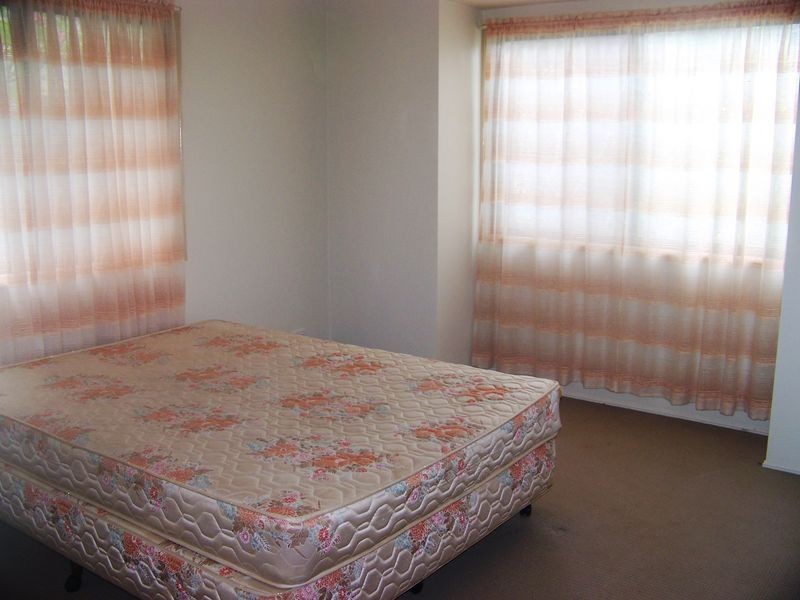 2 Rossi Ave, Russell Island QLD 4184