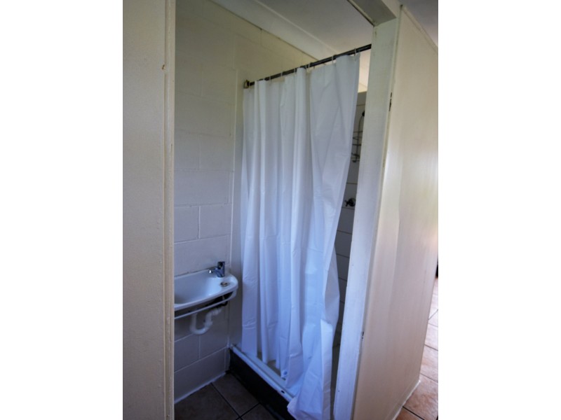 Unit 4/25-35 Wilma Cresent, Russell Island QLD 4184