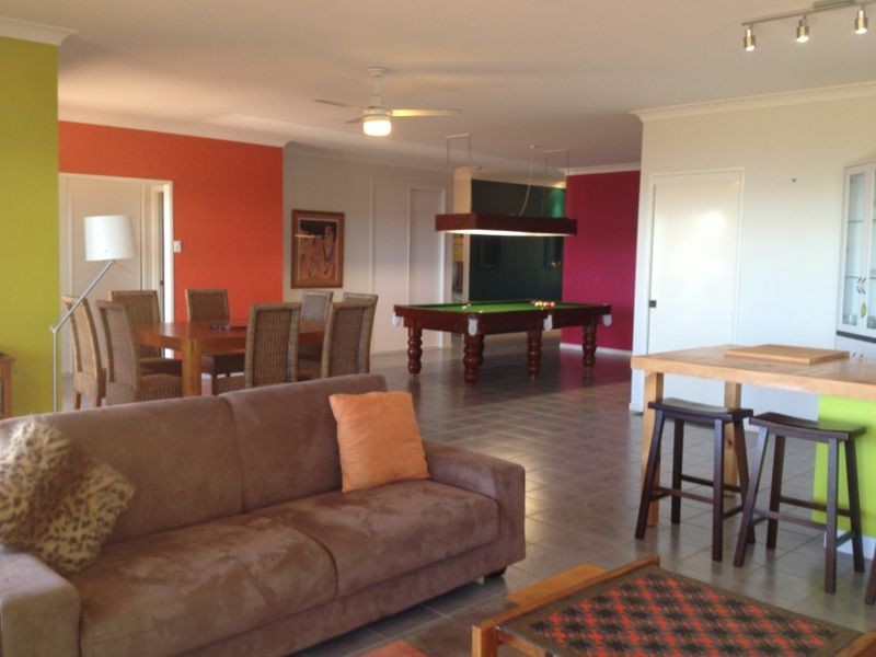 35 Bay Dve, Russell Island QLD 4184