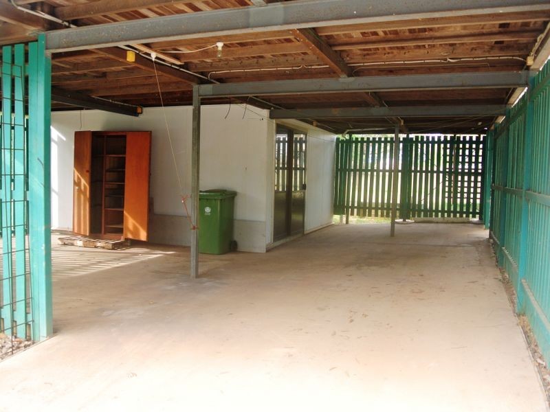 17 Dempsey St, Russell Island QLD 4184