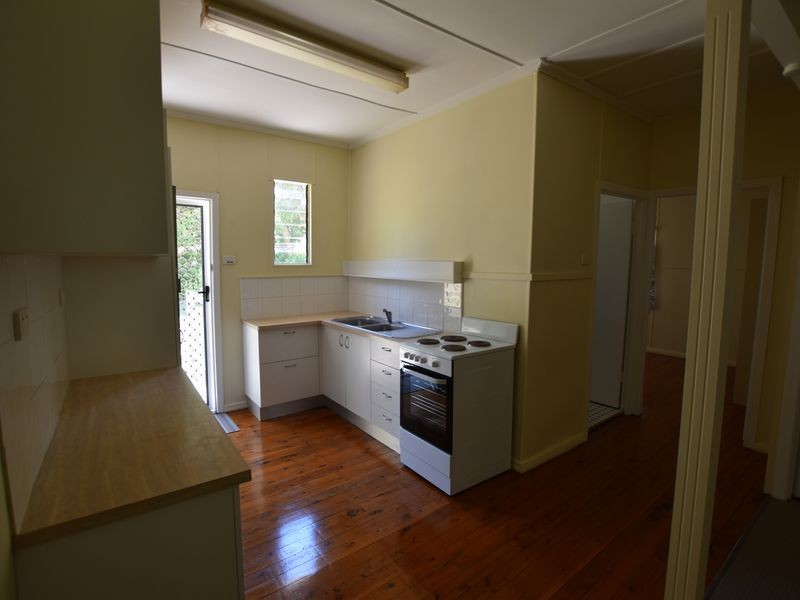 5 The Tor Walk, Russell Island QLD 4184