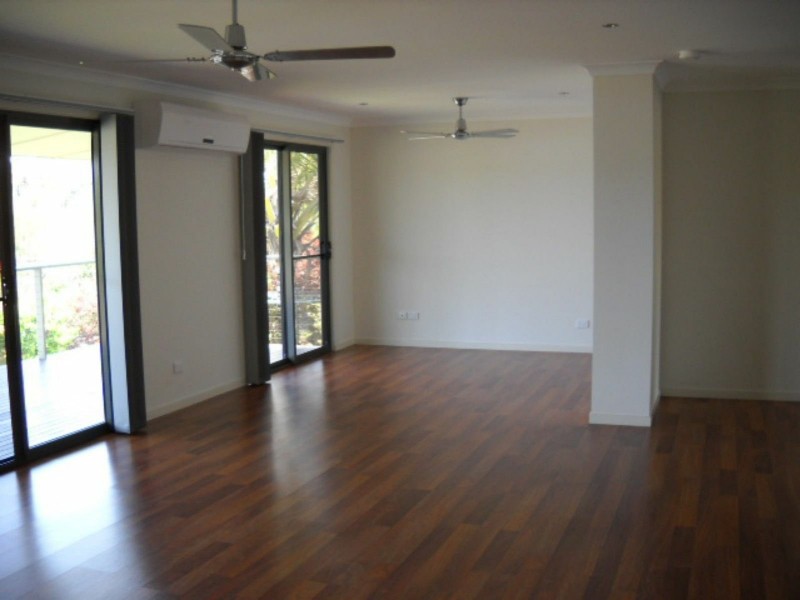 26 Oasis Drive, Russell Island QLD 4184