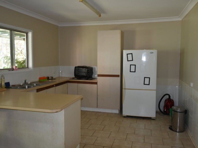 48 Tenanne Street, Russell Island QLD 4184