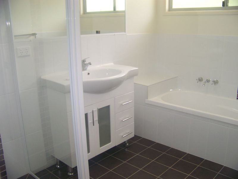 9 Miriam St, Russell Island QLD 4184