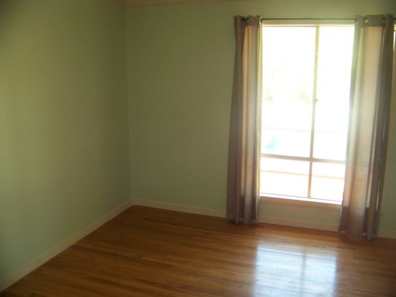 2 Bradman Street, Russell Island QLD 4184