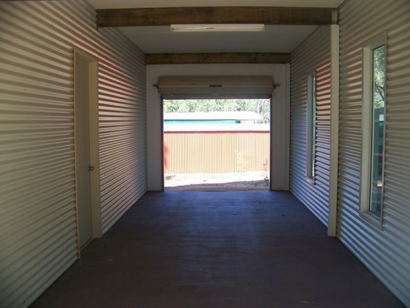 2 Bradman Street, Russell Island QLD 4184