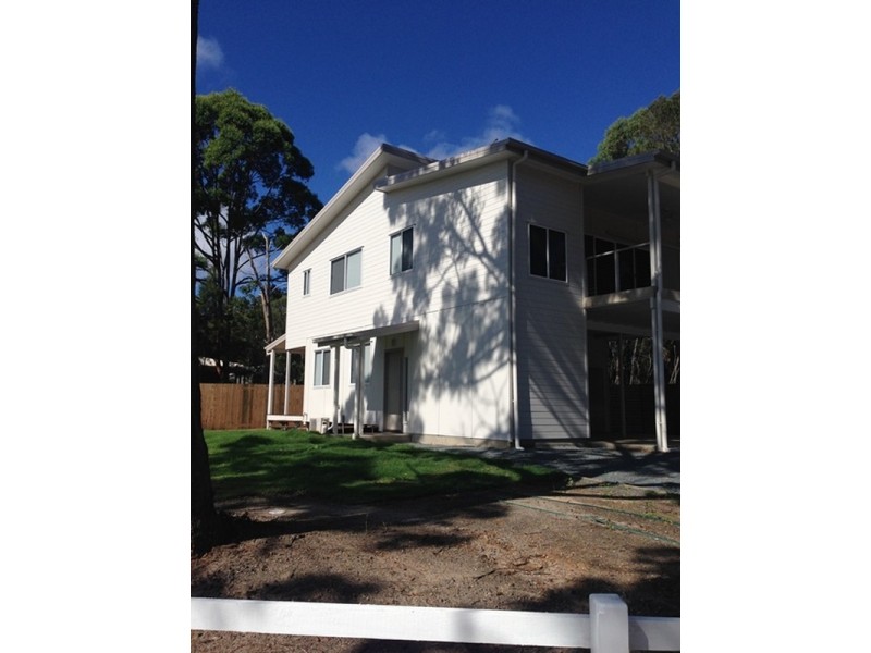 32 Barcelona Terrace, Russell Island QLD 4184