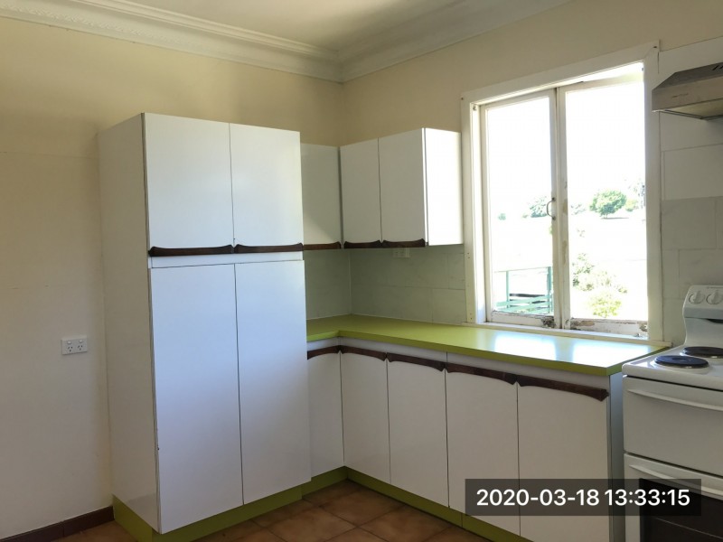 27 Zephyr St, Russell Island QLD 4184