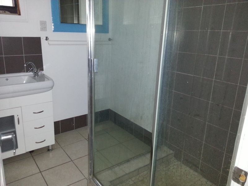 31-33 Coolabah St, Russell Island QLD 4184