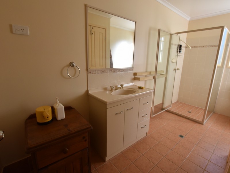 19 Kurrajong Road, Russell Island QLD 4184
