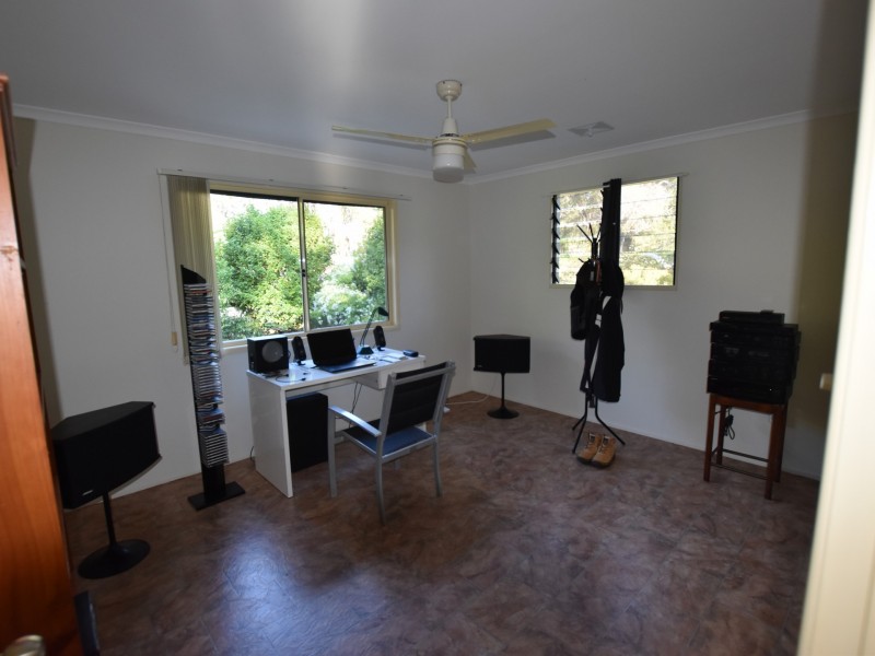 19 Kurrajong Road, Russell Island QLD 4184