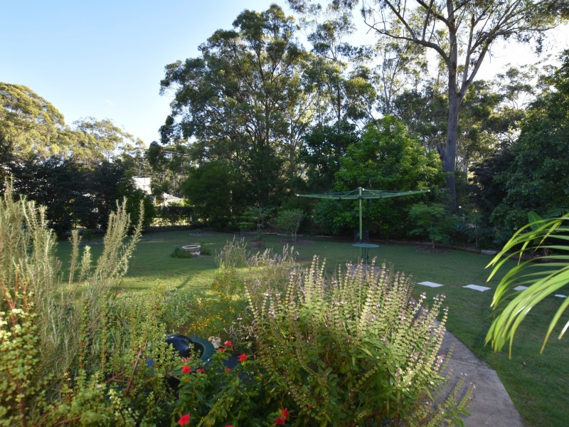 19 Kurrajong Road, Russell Island QLD 4184