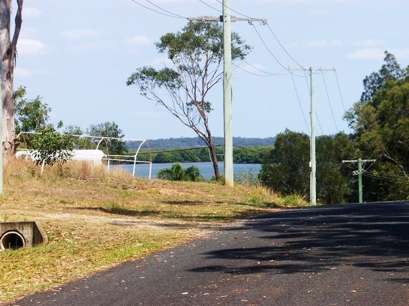 63 Kurrajong Rd, Russell Island QLD 4184