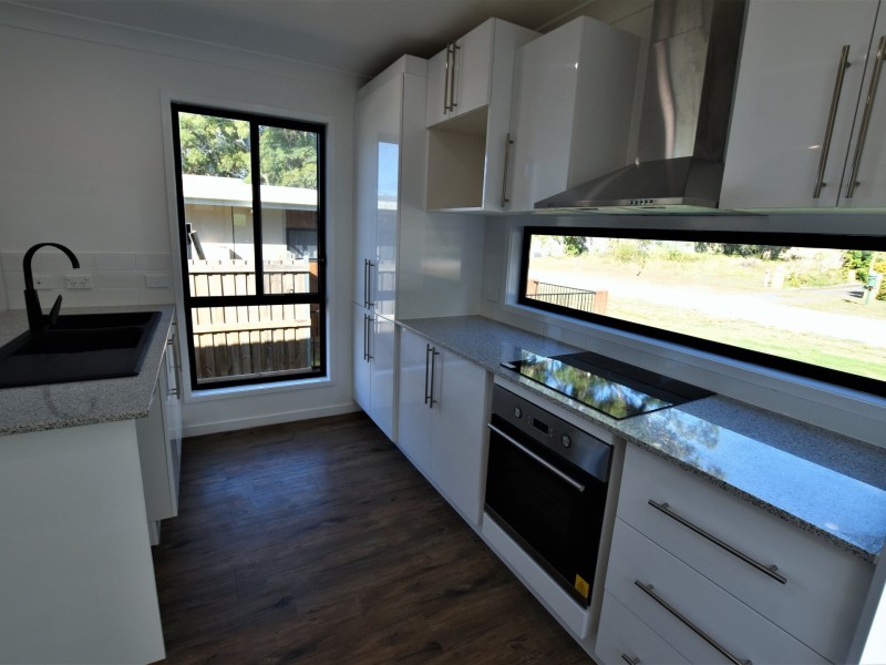 Russell Island QLD 4184