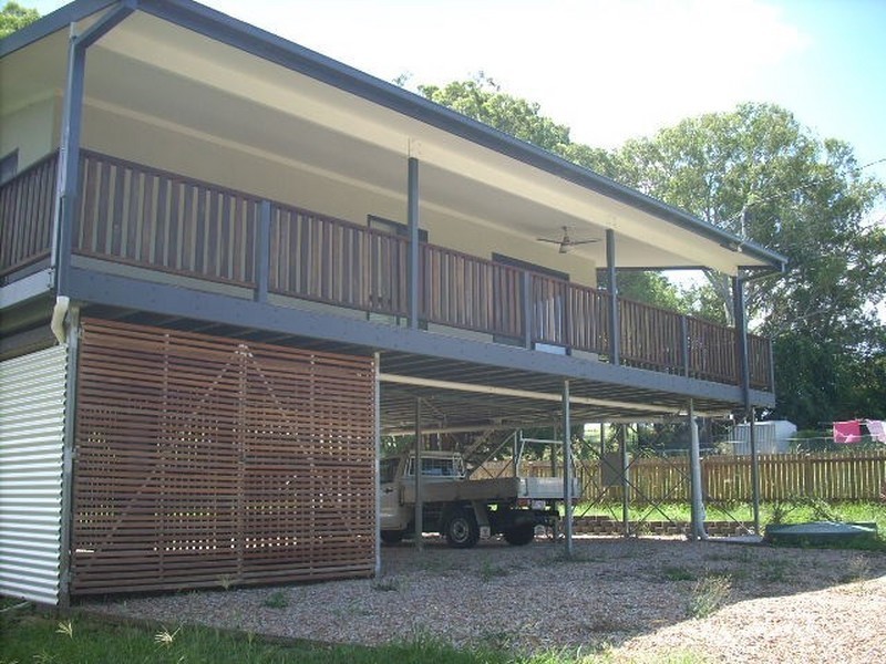 9 Patterson St, Russell Island QLD 4184