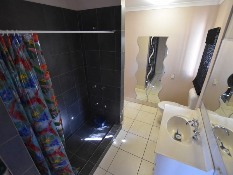 95 High St, Russell Island QLD 4184