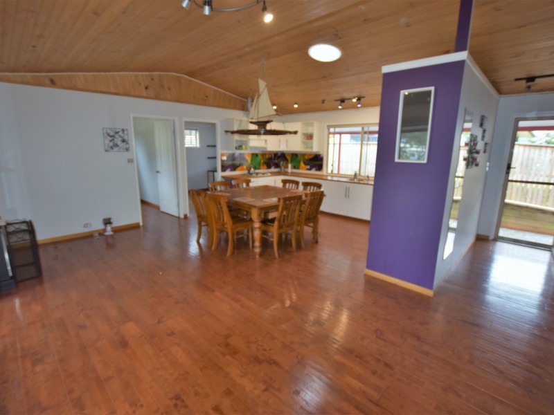 4 Pao Pao, Russell Island QLD 4184