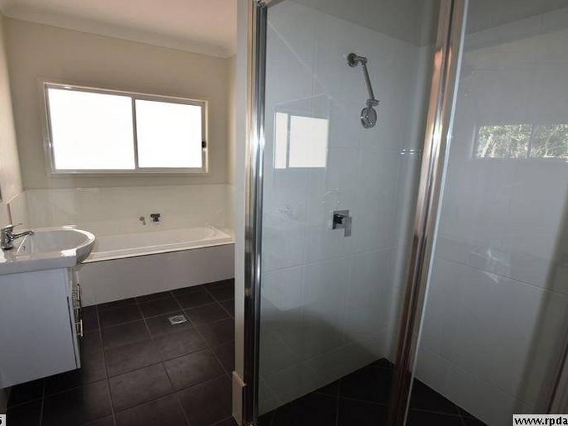 119 Palm Beach Road, Russell Island QLD 4184