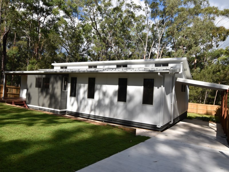 38 Dempsey Street, Russell Island QLD 4184