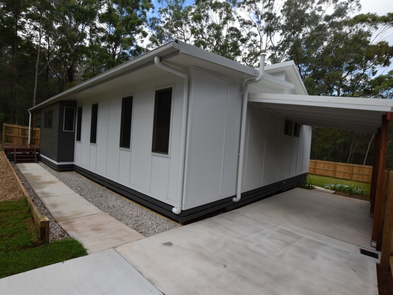 38 Dempsey Street, Russell Island QLD 4184