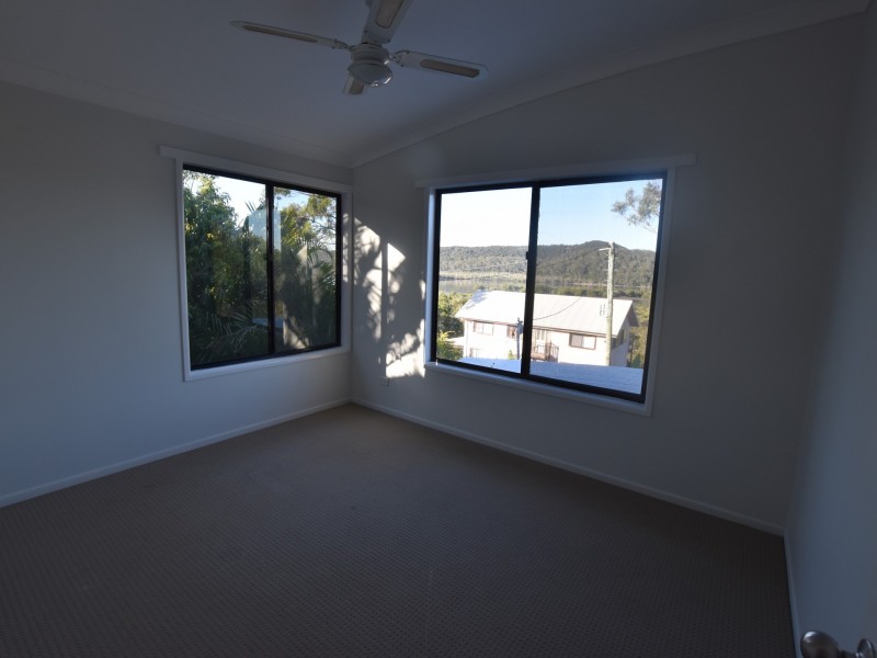 15 Naples Drive, Russell Island QLD 4184