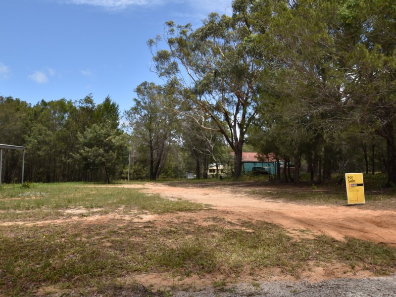 32 Little Cove Rd, Russell Island QLD 4184