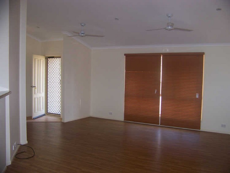 28 Harvey Street, Russell Island QLD 4184