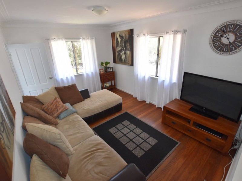 6 Monsoon St, Russell Island QLD 4184