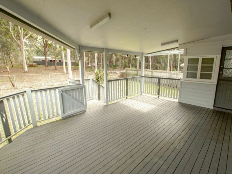 15 Doverton Drive, Russell Island QLD 4184