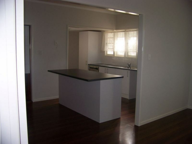 15 Doverton Drive, Russell Island QLD 4184