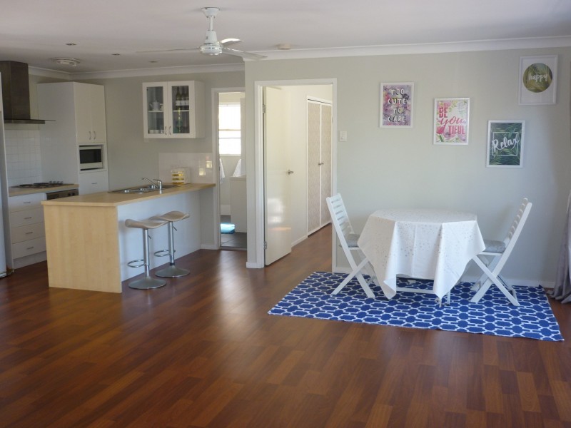 12 Yacht, Russell Island QLD 4184