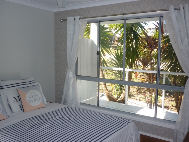 12 Yacht, Russell Island QLD 4184