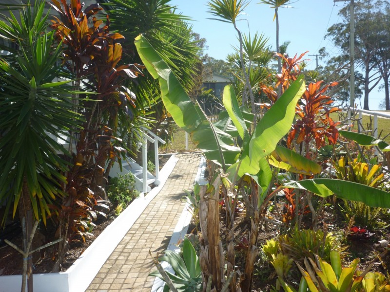 12 Yacht, Russell Island QLD 4184