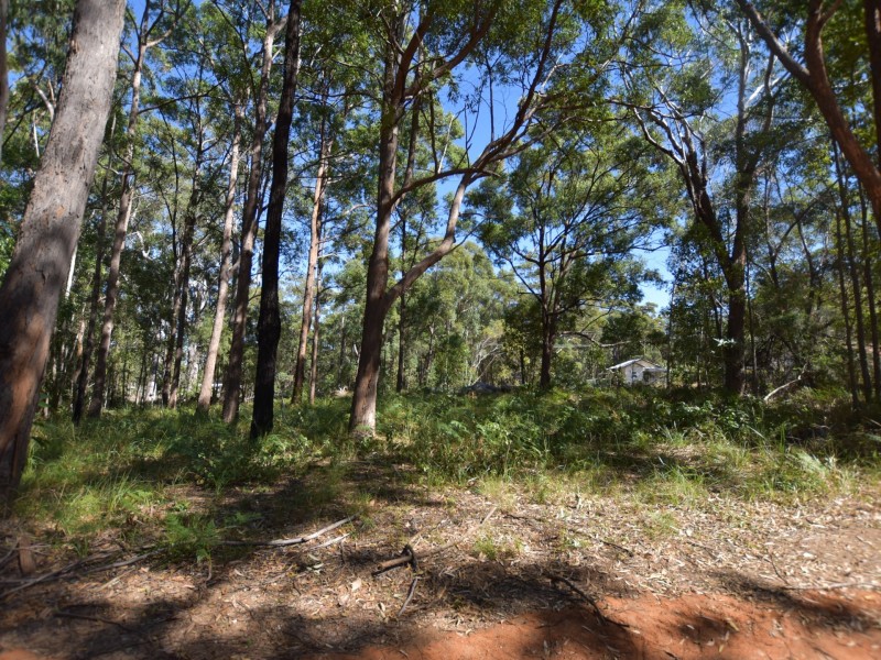 33 Forest Hill Road, Russell Island QLD 4184