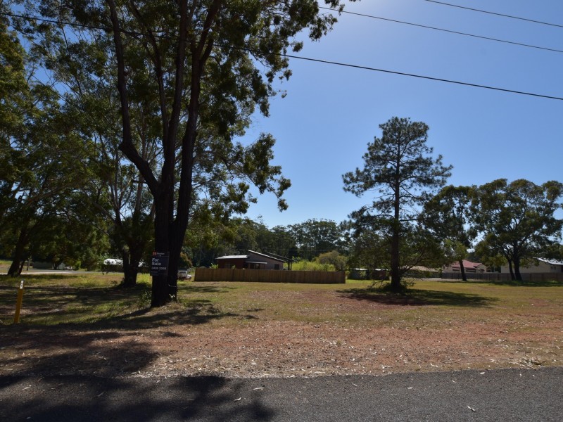 33 Vista St, Russell Island QLD 4184