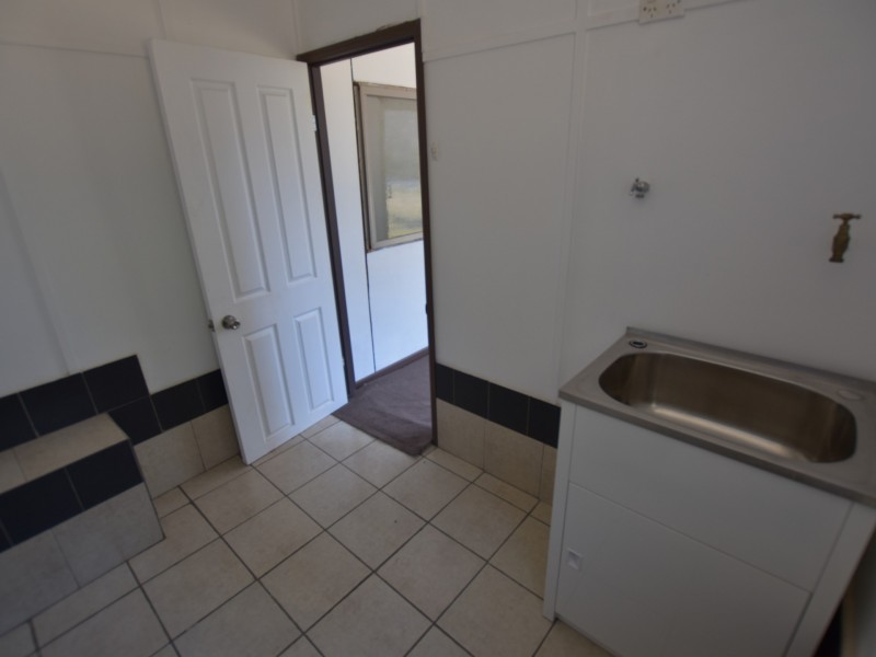 3 Castle, Russell Island QLD 4184