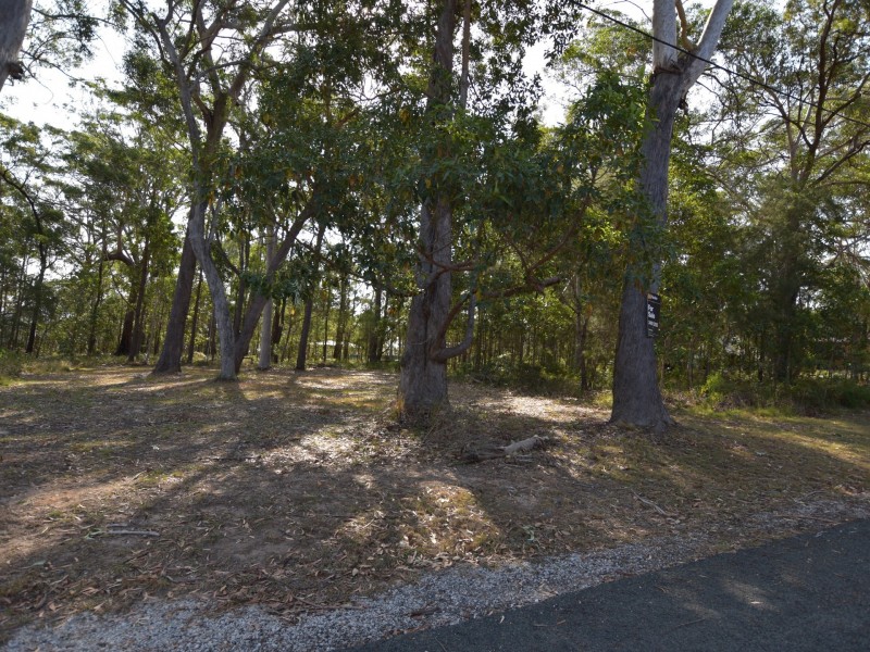 3 Boelgi Street, Russell Island QLD 4184