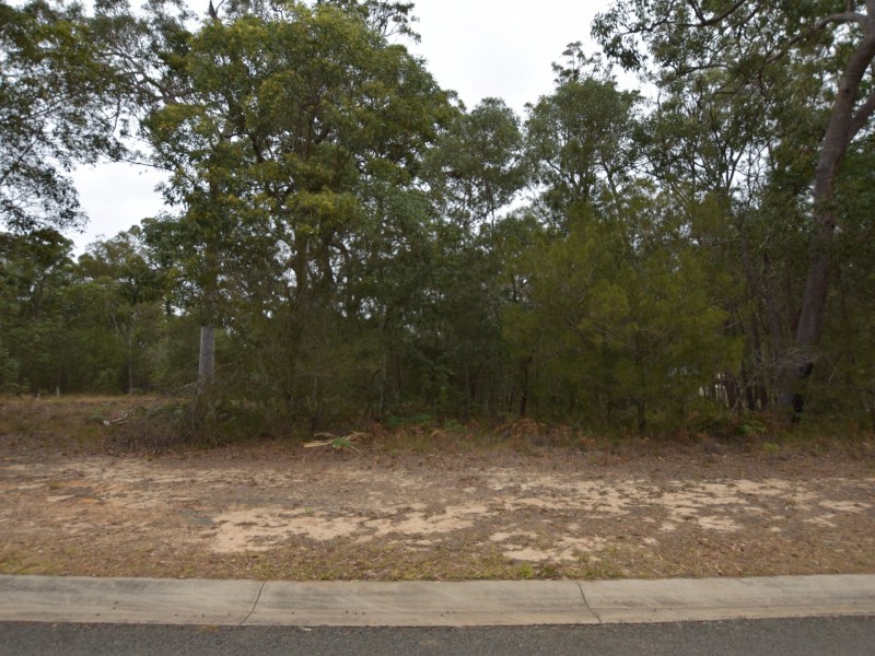 22 Shore Street, Russell Island QLD 4184