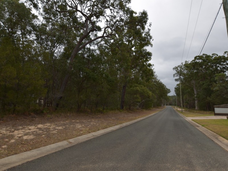 22 Shore Street, Russell Island QLD 4184